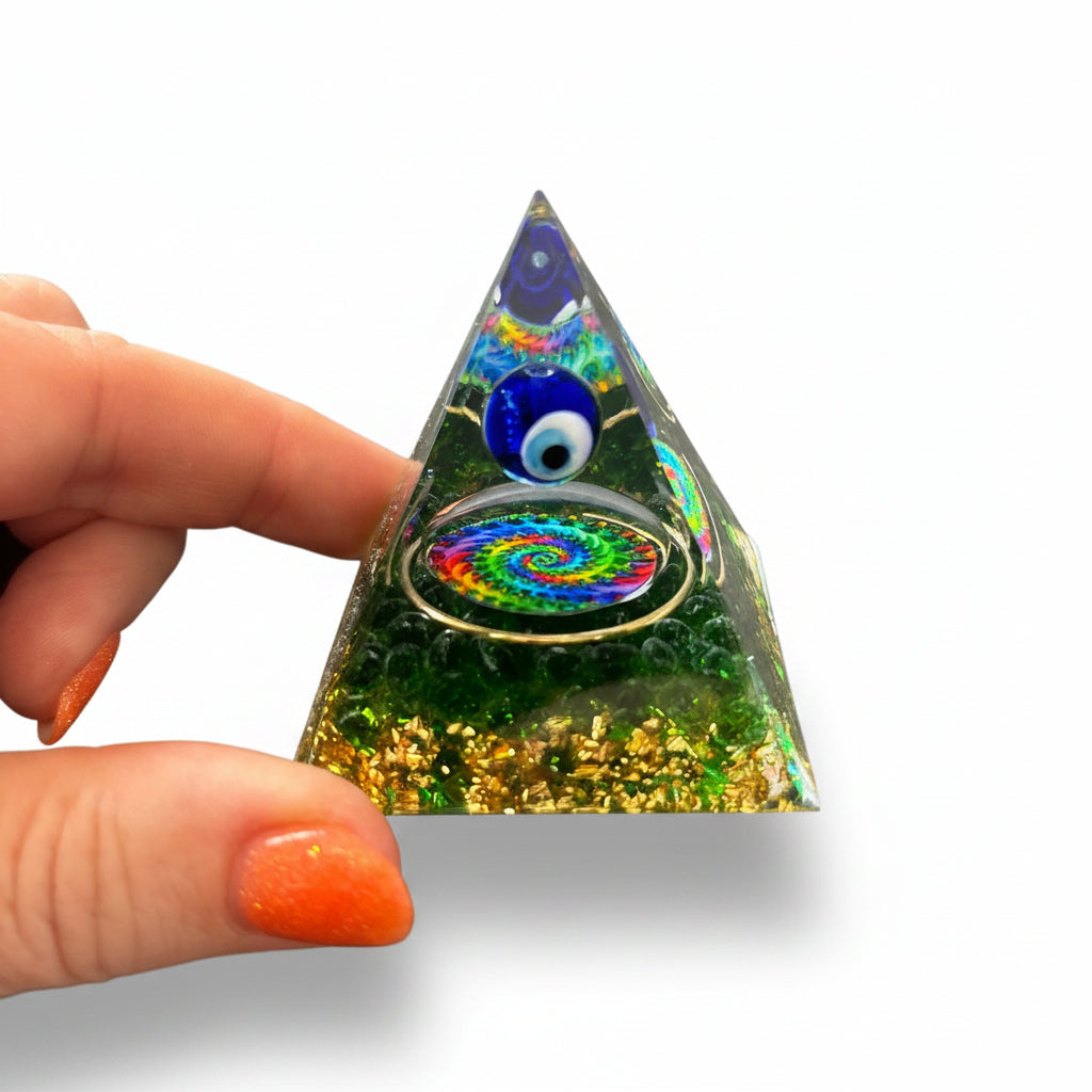 50mm Green Smelting Chips with Evil Eye Resin Pyramid