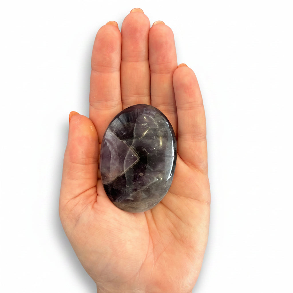 100g Dream Amethyst Palm Stone