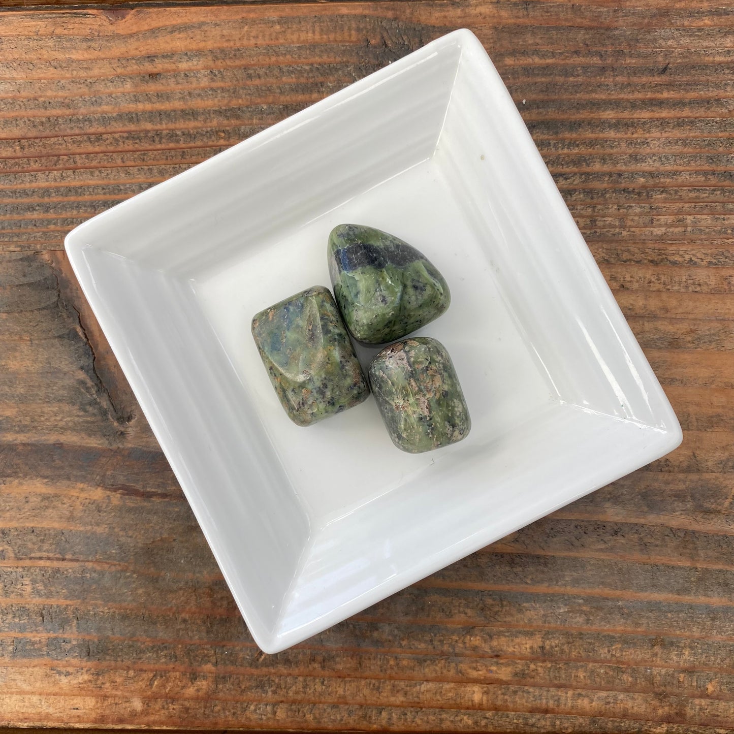 20-25g Green Jade $8 Tumble