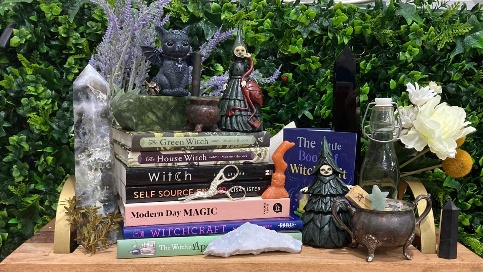 Embracing Your Inner Witch: Unleashing Your Magic – The Crystal Basket