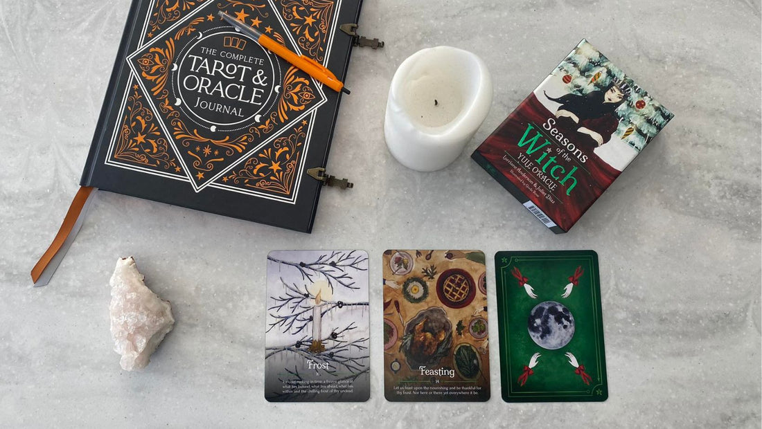 Tarot & Oracle cards and their differences