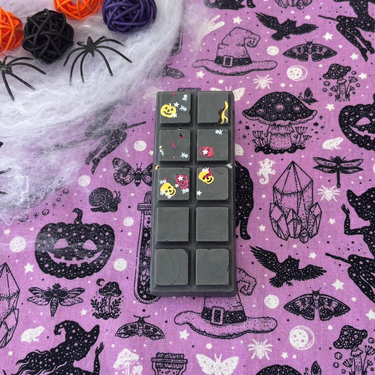Black Linen & Amber Wax Melt Bar