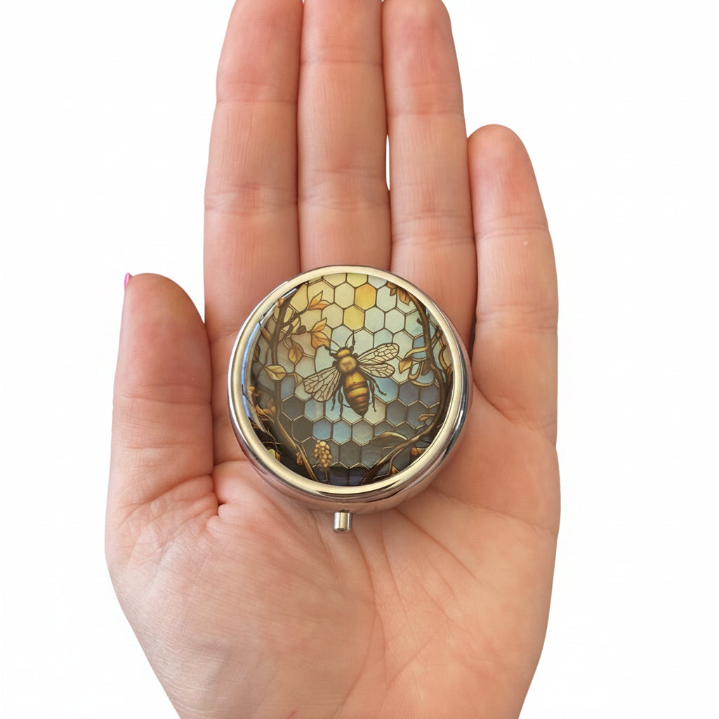 Round Bee Lattice Pill Case