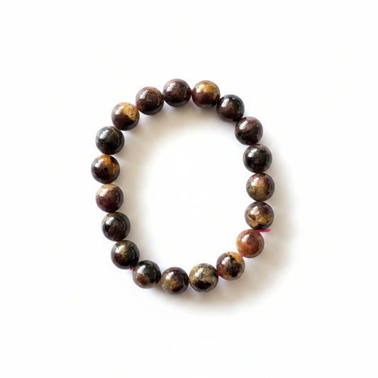 10mm Garnet in Quartz Bracelet