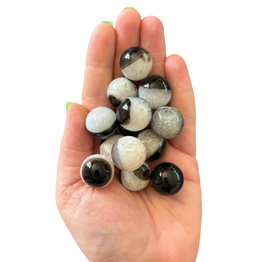 15-20mm Black Agate Sphere