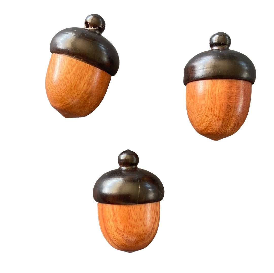 Wooden Hollow Acorn