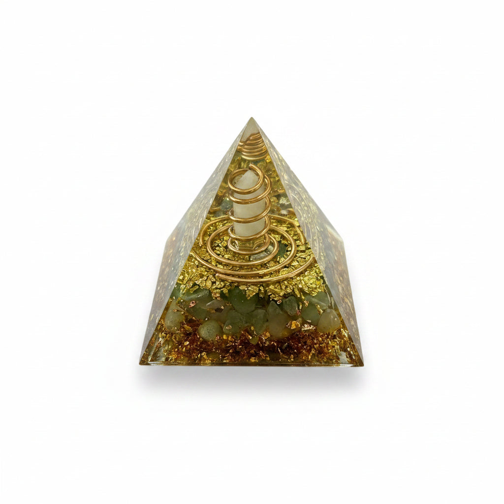 50mm Aventurine Chips with Aventurine DT Resin Pyramid