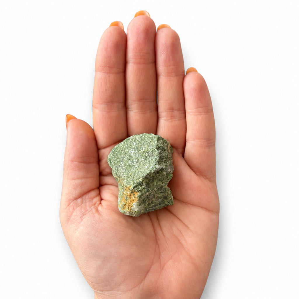 70-80g Diopside Raw