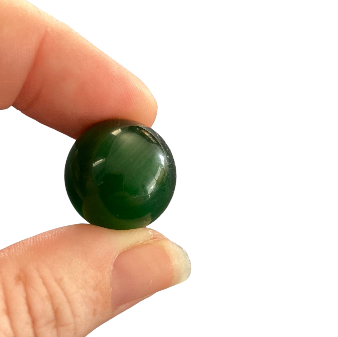 20mm Emerald Green Cats Eye Sphere
