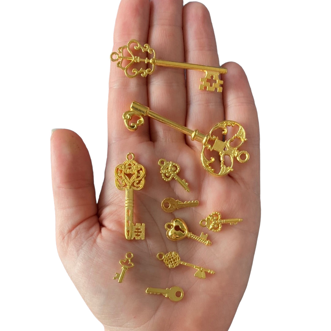 Gold 10pc Bag of Keys