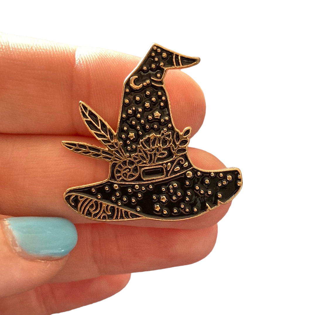 Black Witches Hat Badge