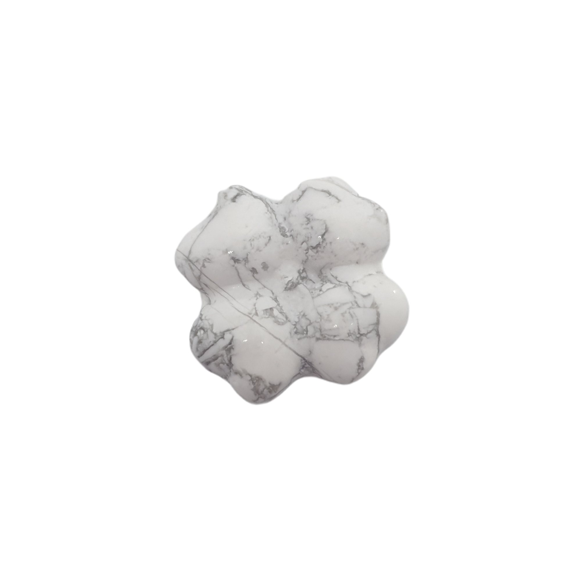 Howlite 4 leaf clover – The Crystal Basket
