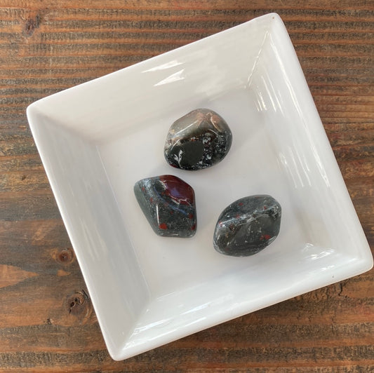 15-20g African Bloodstone $5 Tumble