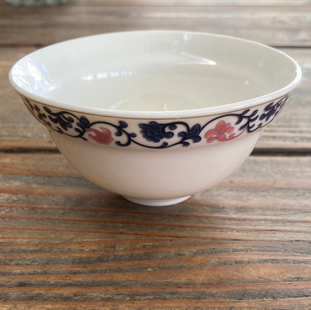 Floral trim trinket bowl