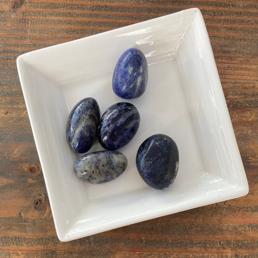 15-20g Sodalite $5 Tumble