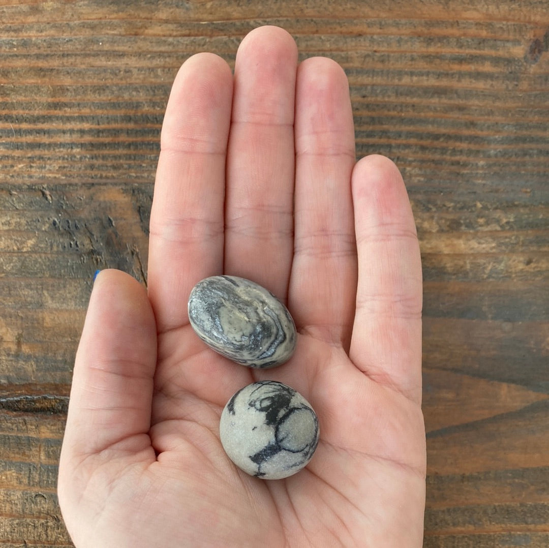 15-20g Spider Web Jasper Tumble