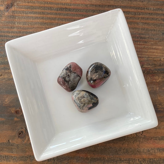 15-20g Rhodonite Tumble