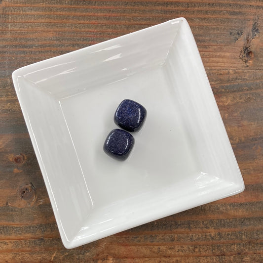 5-10g Blue Sandstone $3 Tumble