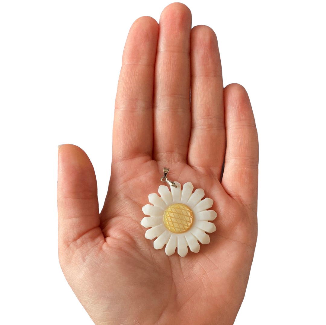 Shell Flower Pendant