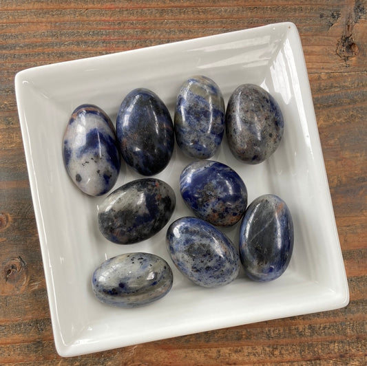 20-25g Sodalite $6 Tumble